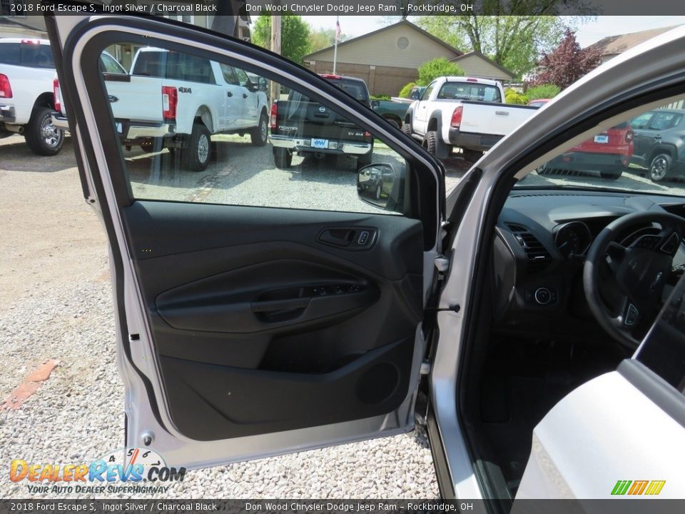 2018 Ford Escape S Ingot Silver / Charcoal Black Photo #19