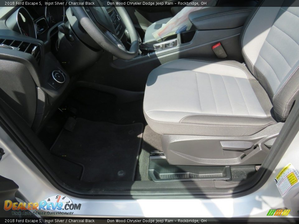 2018 Ford Escape S Ingot Silver / Charcoal Black Photo #20