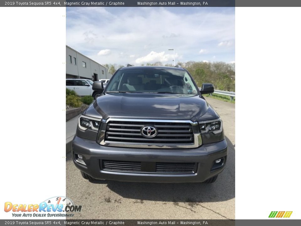 2019 Toyota Sequoia SR5 4x4 Magnetic Gray Metallic / Graphite Photo #2