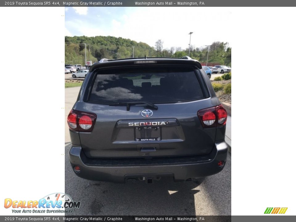 2019 Toyota Sequoia SR5 4x4 Magnetic Gray Metallic / Graphite Photo #5