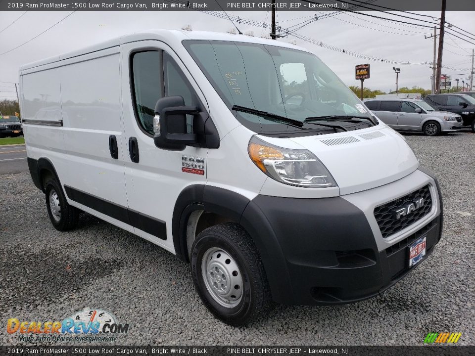 2019 Ram ProMaster 1500 Low Roof Cargo Van Bright White / Black Photo #1