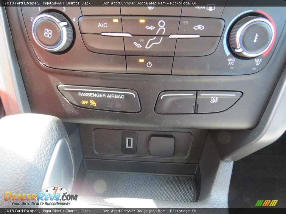 2018 Ford Escape S Ingot Silver / Charcoal Black Photo #30