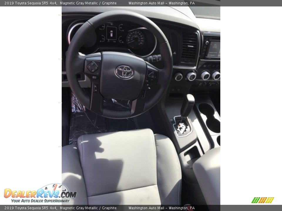 2019 Toyota Sequoia SR5 4x4 Magnetic Gray Metallic / Graphite Photo #11
