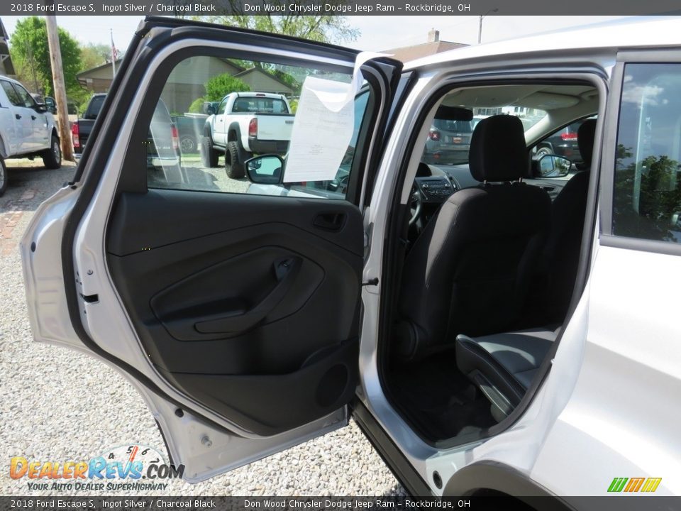 2018 Ford Escape S Ingot Silver / Charcoal Black Photo #32