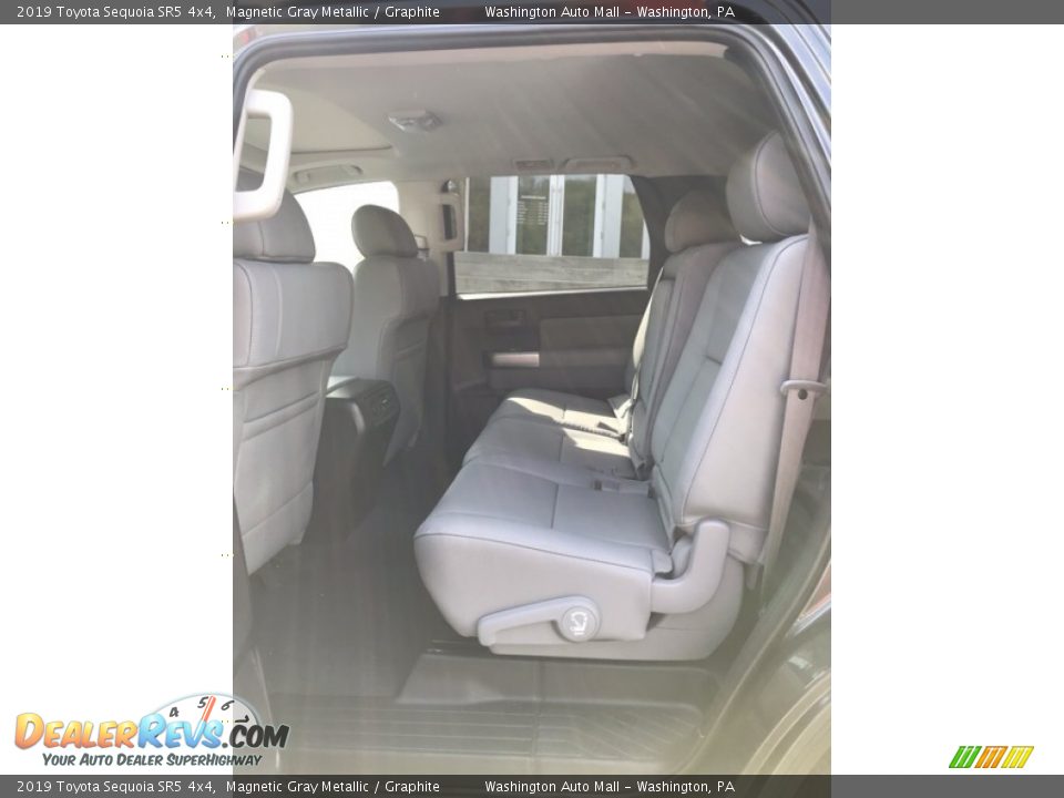2019 Toyota Sequoia SR5 4x4 Magnetic Gray Metallic / Graphite Photo #19
