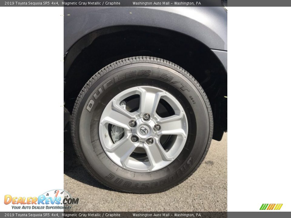 2019 Toyota Sequoia SR5 4x4 Magnetic Gray Metallic / Graphite Photo #32