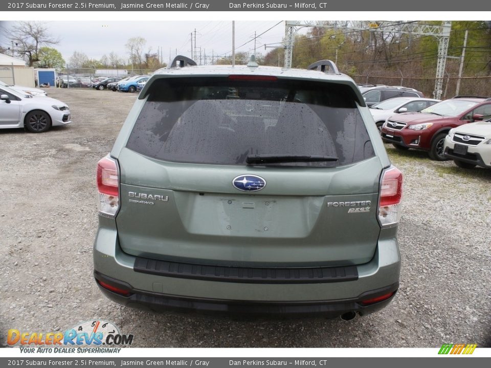 2017 Subaru Forester 2.5i Premium Jasmine Green Metallic / Gray Photo #6