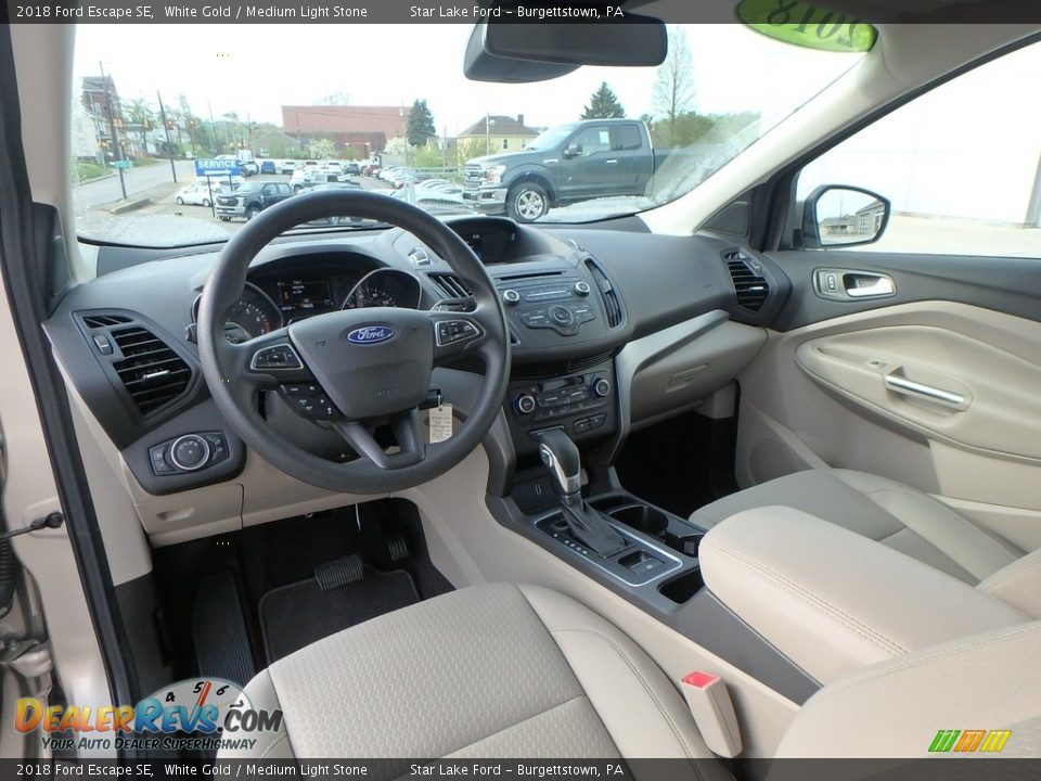 2018 Ford Escape SE White Gold / Medium Light Stone Photo #12