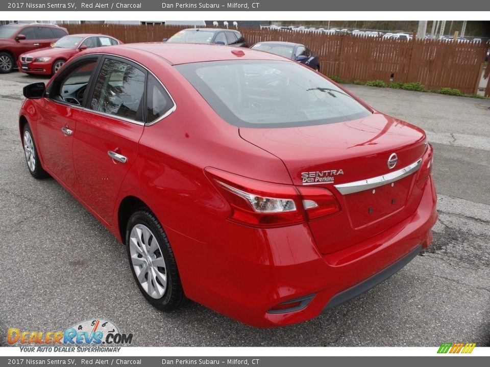 2017 Nissan Sentra SV Red Alert / Charcoal Photo #7