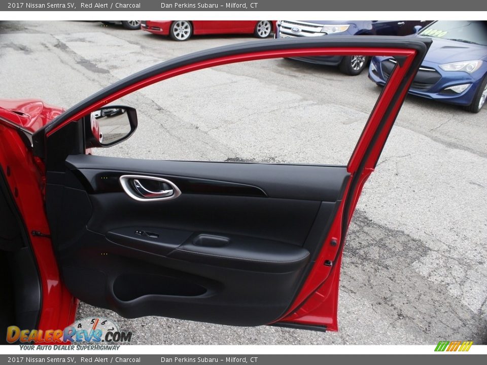 2017 Nissan Sentra SV Red Alert / Charcoal Photo #16