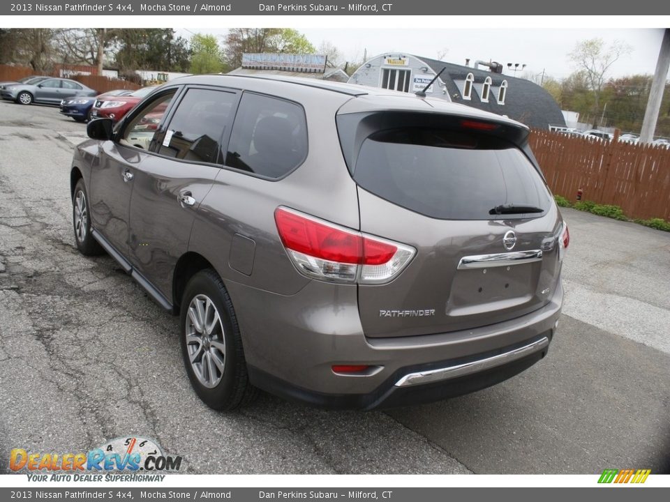 2013 Nissan Pathfinder S 4x4 Mocha Stone / Almond Photo #7