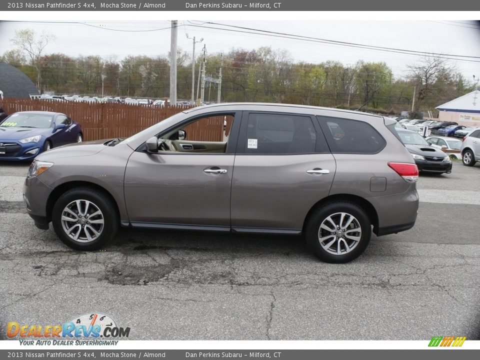 2013 Nissan Pathfinder S 4x4 Mocha Stone / Almond Photo #8