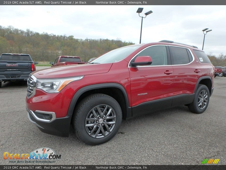Front 3/4 View of 2019 GMC Acadia SLT AWD Photo #1