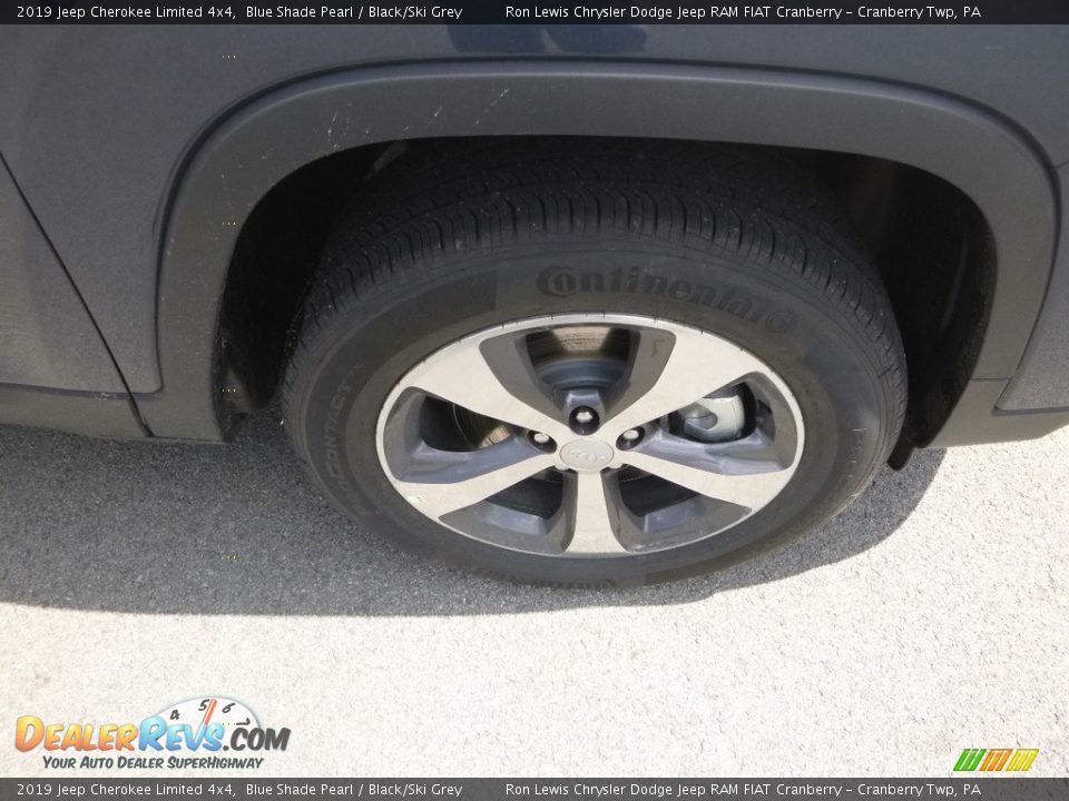 2019 Jeep Cherokee Limited 4x4 Blue Shade Pearl / Black/Ski Grey Photo #9