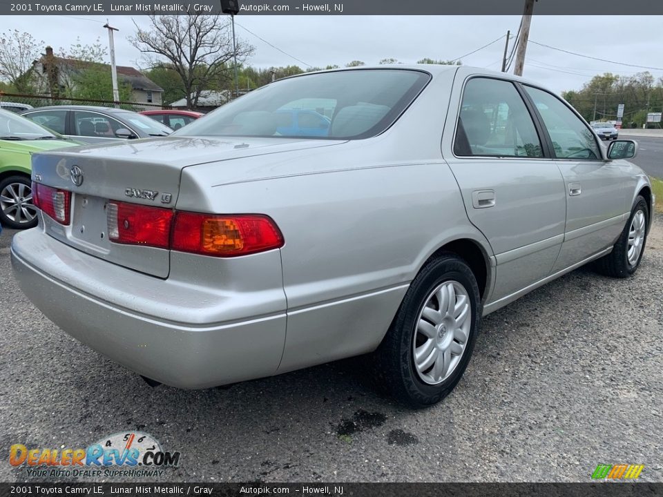 2001 Toyota Camry LE Lunar Mist Metallic / Gray Photo #3