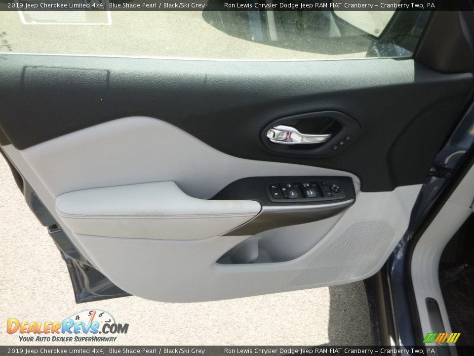 2019 Jeep Cherokee Limited 4x4 Blue Shade Pearl / Black/Ski Grey Photo #13