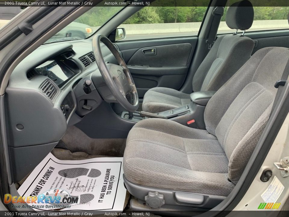 2001 Toyota Camry LE Lunar Mist Metallic / Gray Photo #9