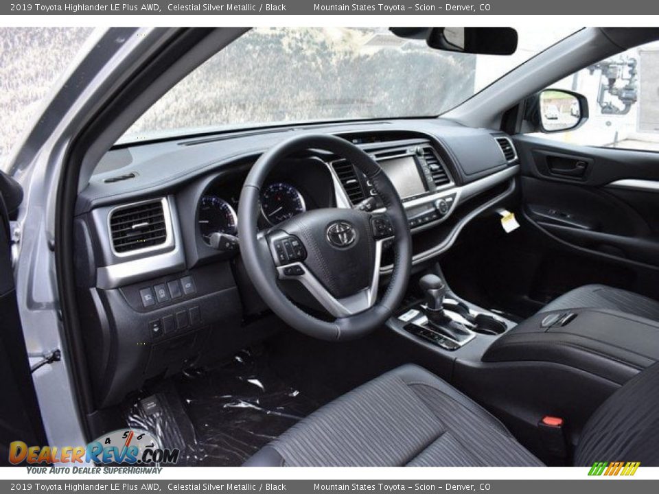 2019 Toyota Highlander LE Plus AWD Celestial Silver Metallic / Black Photo #5