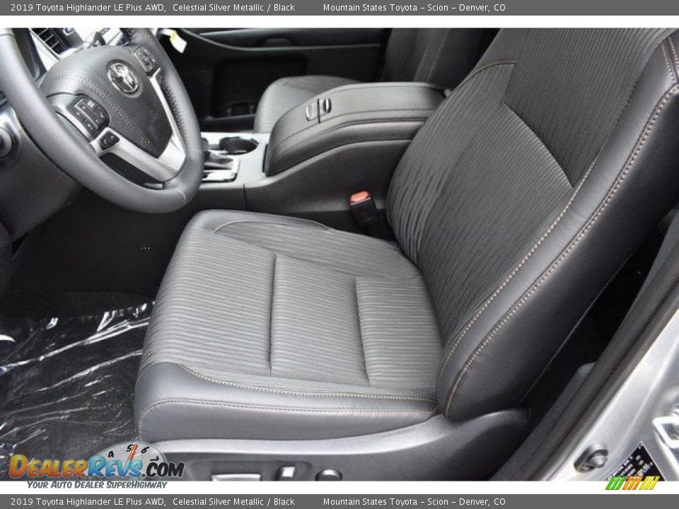 2019 Toyota Highlander LE Plus AWD Celestial Silver Metallic / Black Photo #6