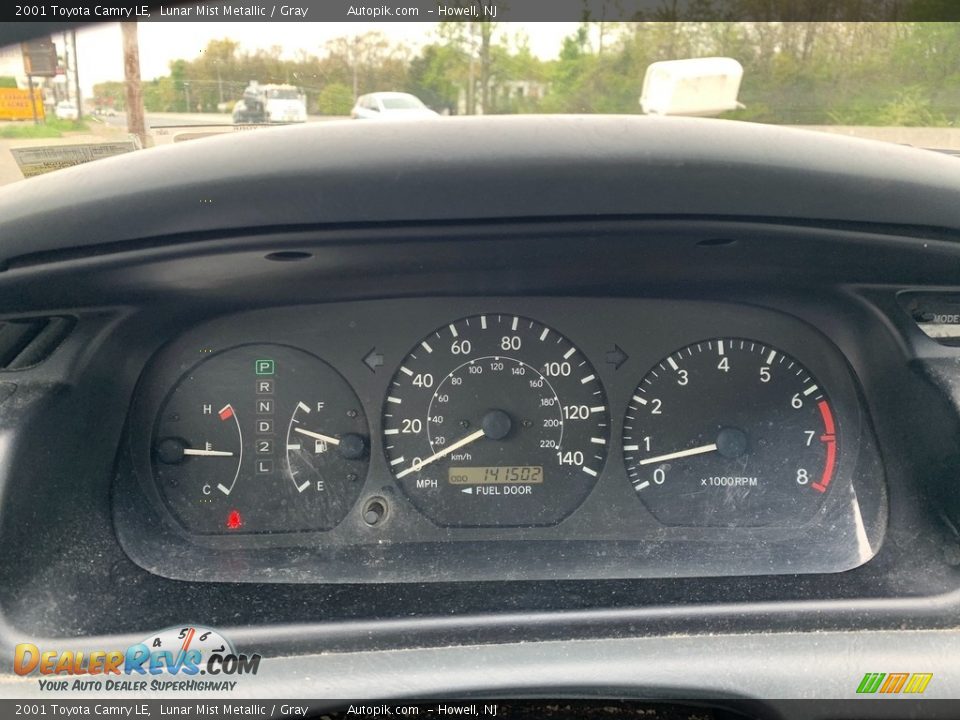 2001 Toyota Camry LE Lunar Mist Metallic / Gray Photo #17