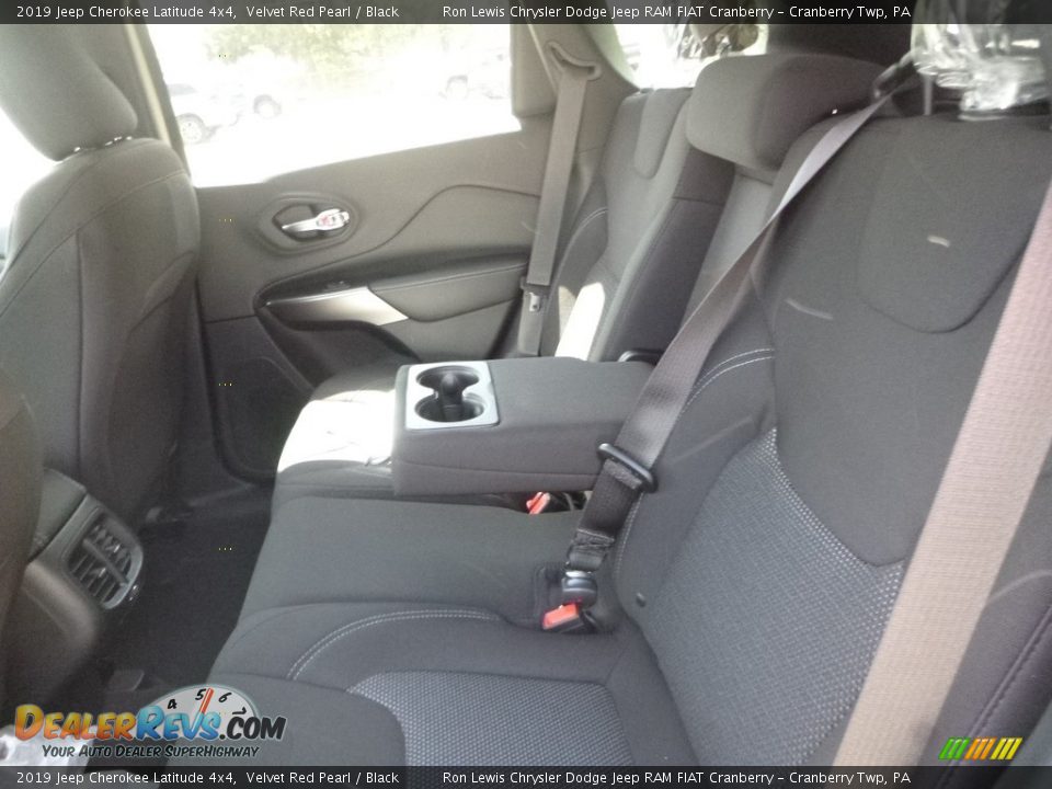2019 Jeep Cherokee Latitude 4x4 Velvet Red Pearl / Black Photo #13