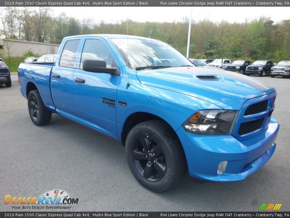 2019 Ram 1500 Classic Express Quad Cab 4x4 Hydro Blue Sport Edition / Black Photo #8