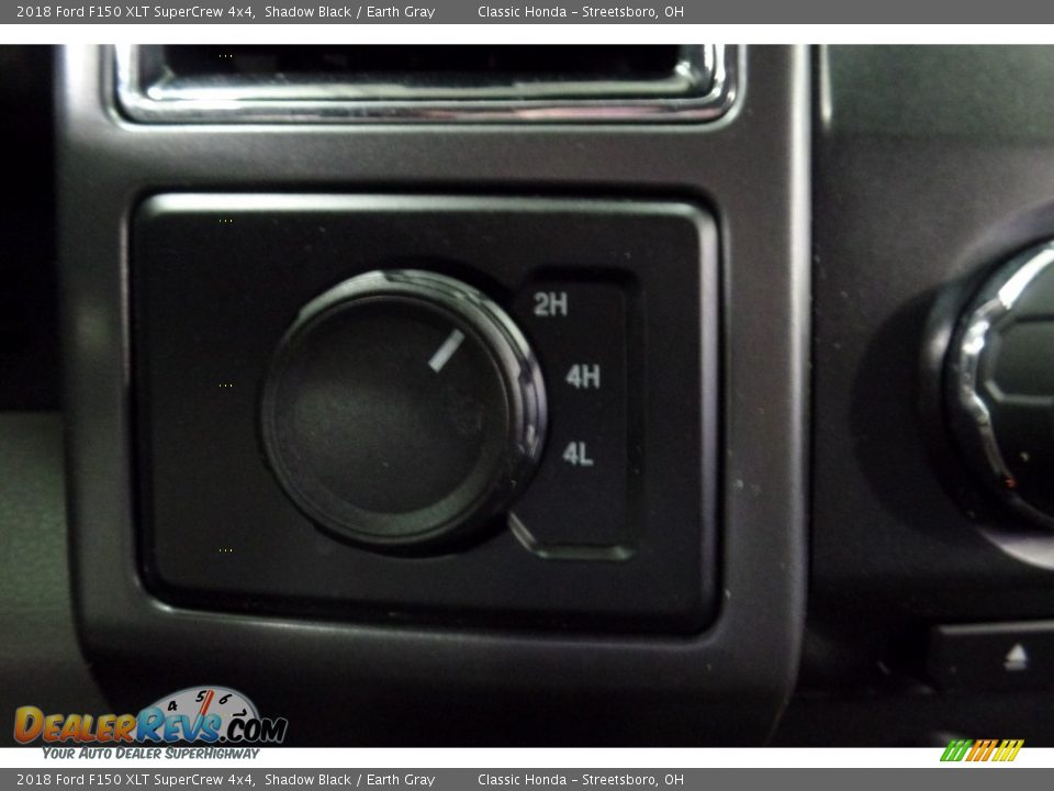 2018 Ford F150 XLT SuperCrew 4x4 Shadow Black / Earth Gray Photo #32