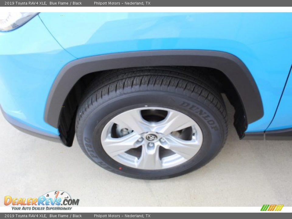 2019 Toyota RAV4 XLE Blue Flame / Black Photo #5