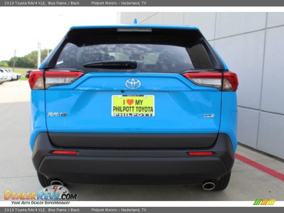 2019 Toyota RAV4 XLE Blue Flame / Black Photo #7