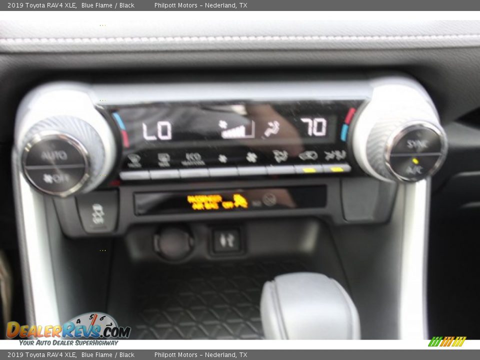 2019 Toyota RAV4 XLE Blue Flame / Black Photo #16