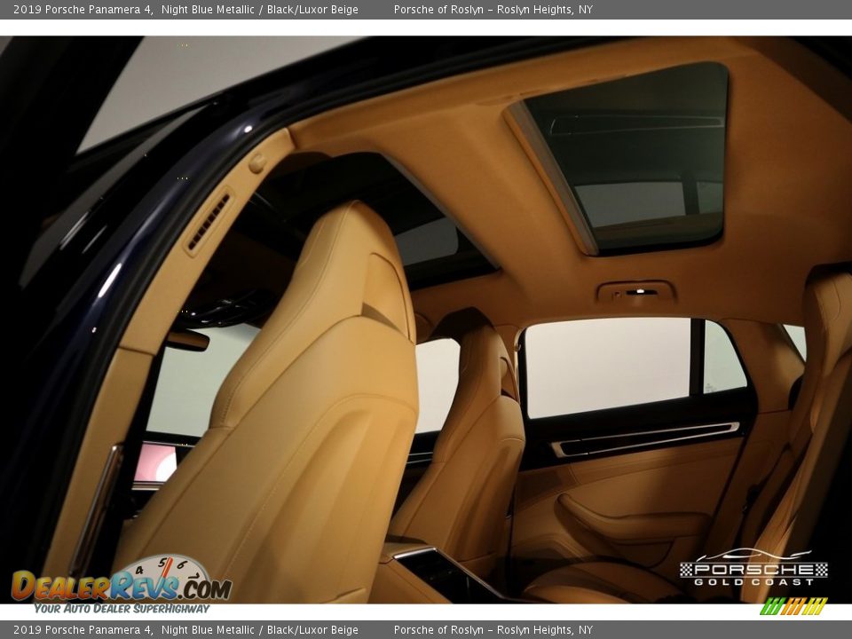 2019 Porsche Panamera 4 Night Blue Metallic / Black/Luxor Beige Photo #27