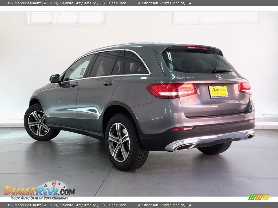 2019 Mercedes-Benz GLC 300 Selenite Grey Metallic / Silk Beige/Black Photo #2