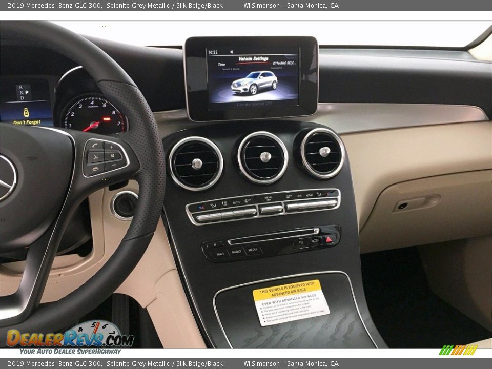 2019 Mercedes-Benz GLC 300 Selenite Grey Metallic / Silk Beige/Black Photo #6