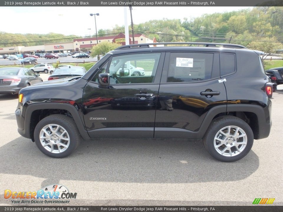 2019 Jeep Renegade Latitude 4x4 Black / Black Photo #2
