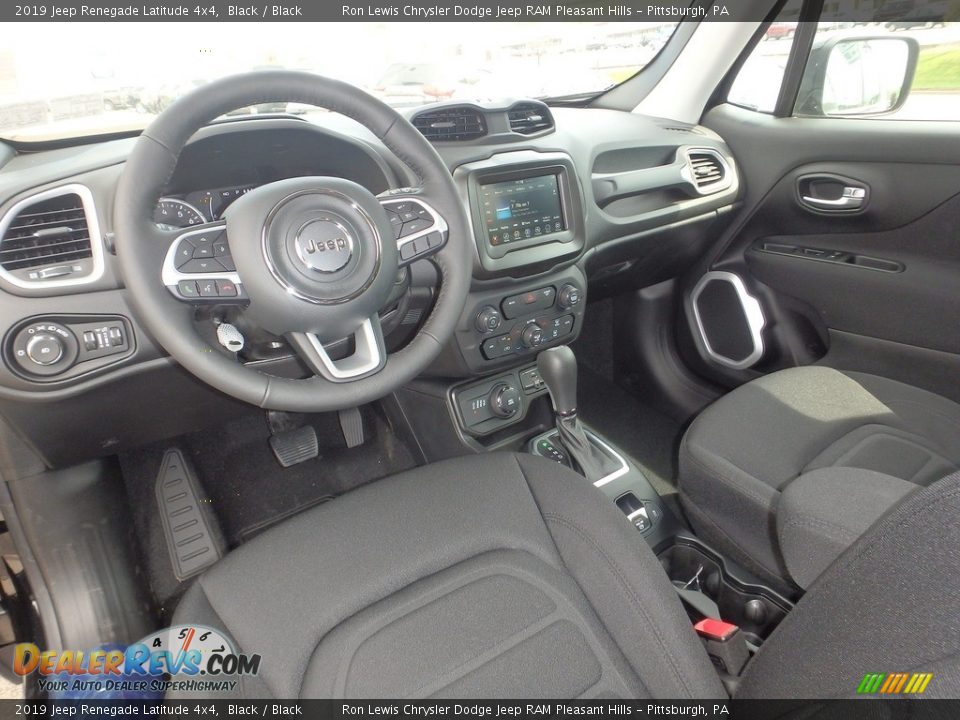 2019 Jeep Renegade Latitude 4x4 Black / Black Photo #13
