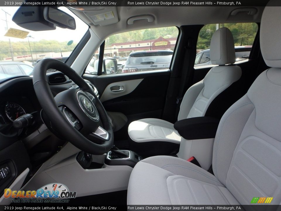2019 Jeep Renegade Latitude 4x4 Alpine White / Black/Ski Grey Photo #11