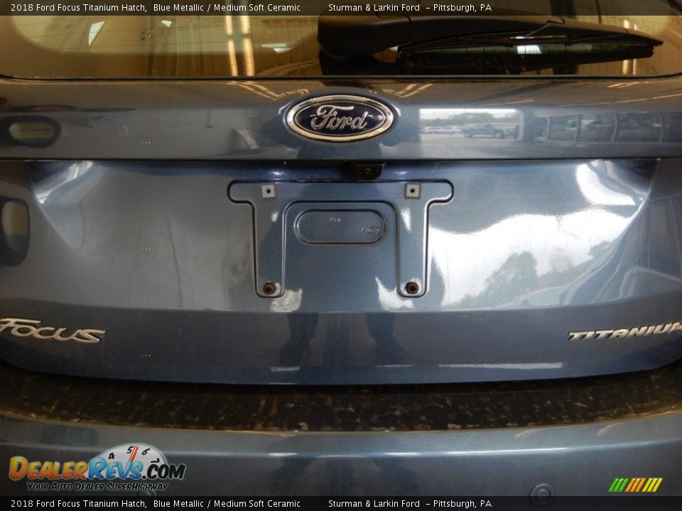 2018 Ford Focus Titanium Hatch Blue Metallic / Medium Soft Ceramic Photo #7