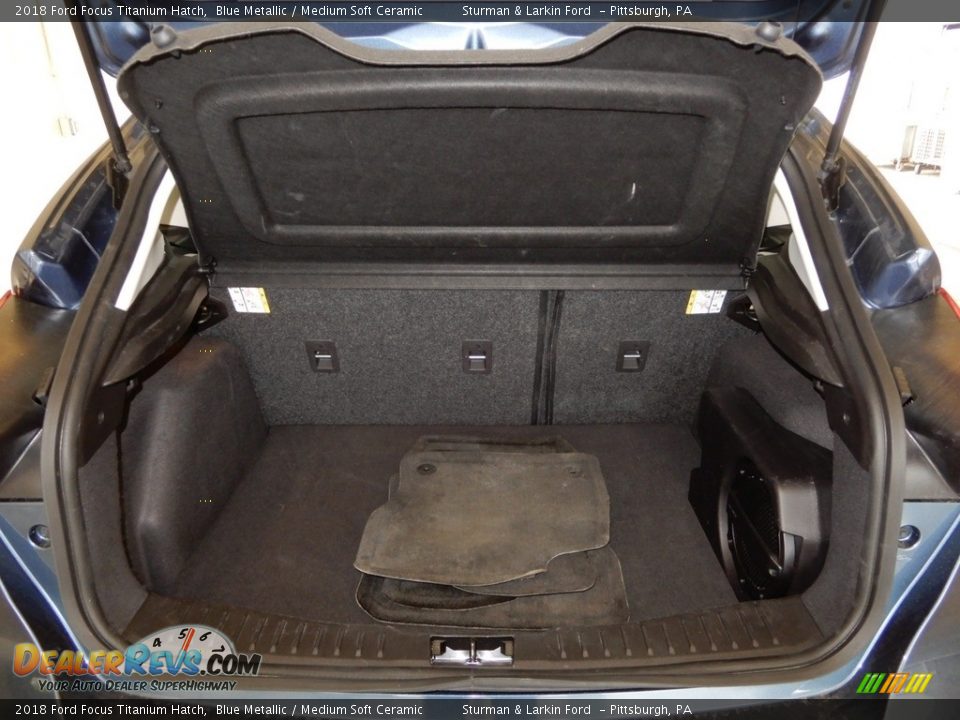 2018 Ford Focus Titanium Hatch Blue Metallic / Medium Soft Ceramic Photo #8