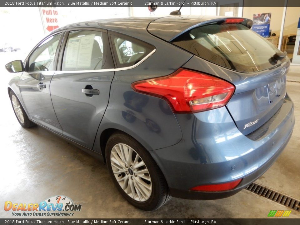 2018 Ford Focus Titanium Hatch Blue Metallic / Medium Soft Ceramic Photo #9