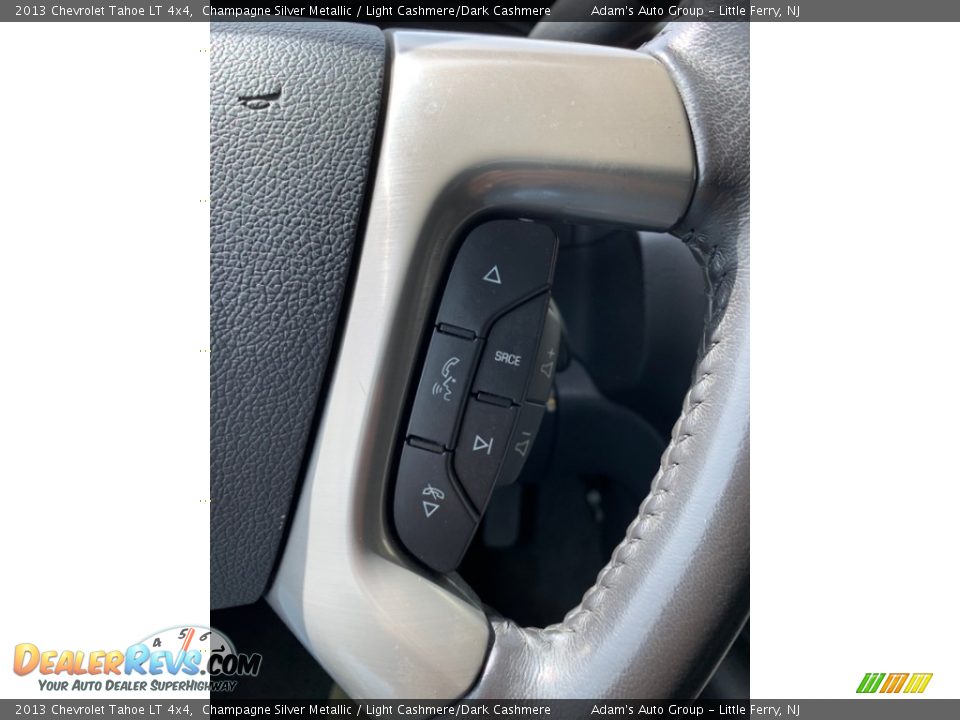 2013 Chevrolet Tahoe LT 4x4 Champagne Silver Metallic / Light Cashmere/Dark Cashmere Photo #13