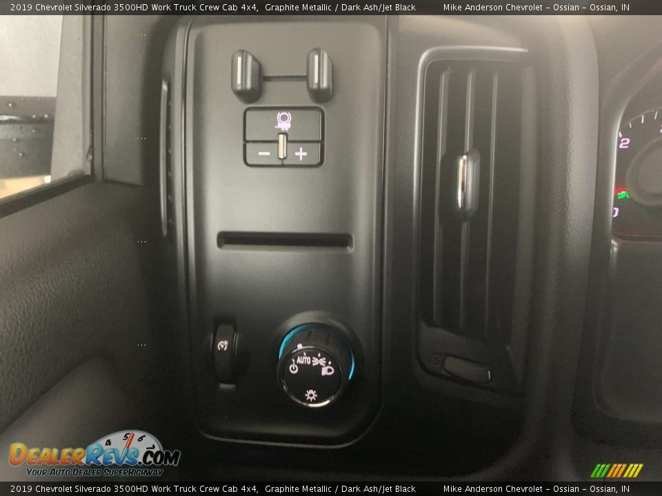 2019 Chevrolet Silverado 3500HD Work Truck Crew Cab 4x4 Graphite Metallic / Dark Ash/Jet Black Photo #3