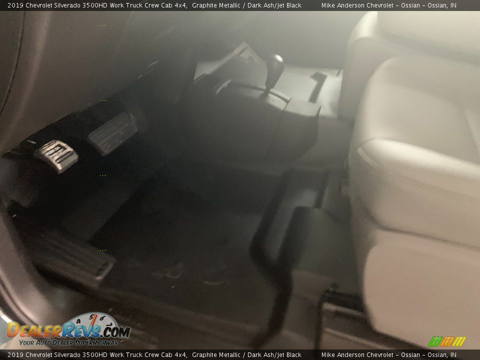2019 Chevrolet Silverado 3500HD Work Truck Crew Cab 4x4 Graphite Metallic / Dark Ash/Jet Black Photo #4