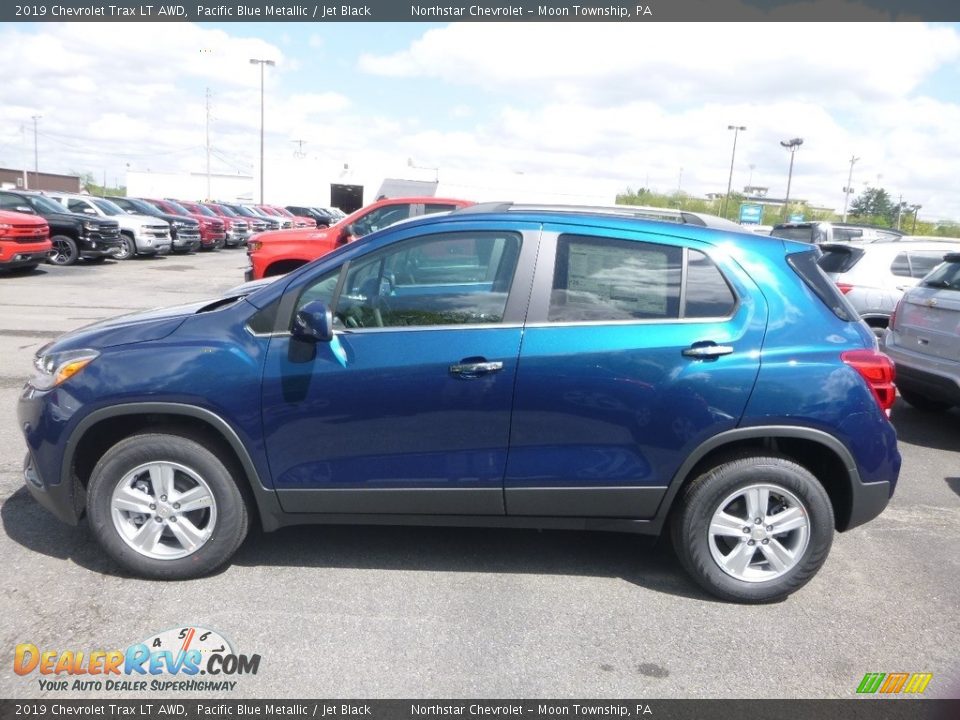 2019 Chevrolet Trax LT AWD Pacific Blue Metallic / Jet Black Photo #4