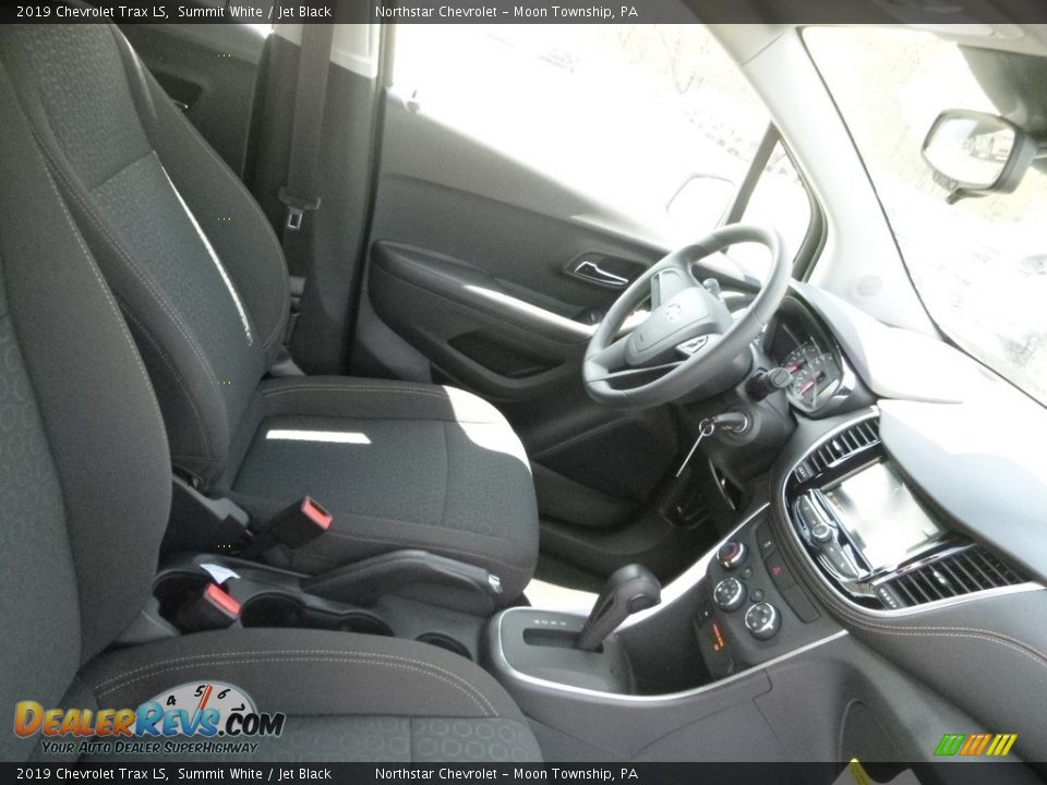 2019 Chevrolet Trax LS Summit White / Jet Black Photo #10