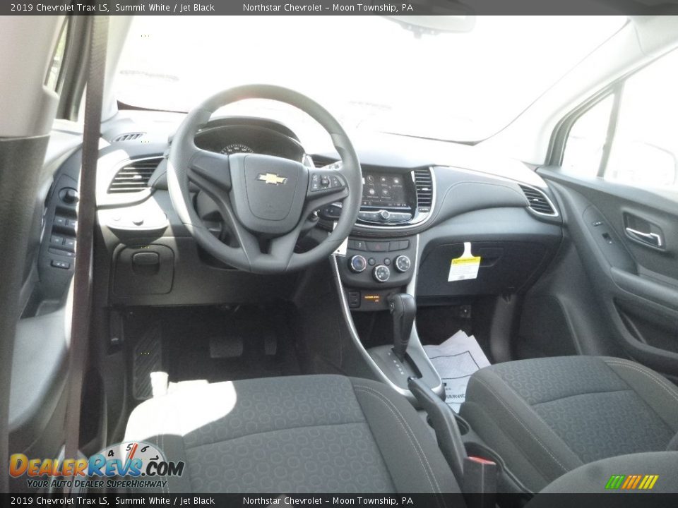 2019 Chevrolet Trax LS Summit White / Jet Black Photo #13