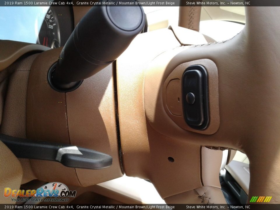 2019 Ram 1500 Laramie Crew Cab 4x4 Granite Crystal Metallic / Mountain Brown/Light Frost Beige Photo #18