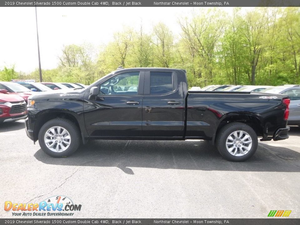 2019 Chevrolet Silverado 1500 Custom Double Cab 4WD Black / Jet Black Photo #3