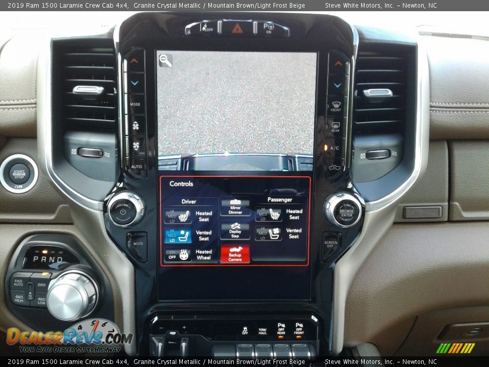 2019 Ram 1500 Laramie Crew Cab 4x4 Granite Crystal Metallic / Mountain Brown/Light Frost Beige Photo #26