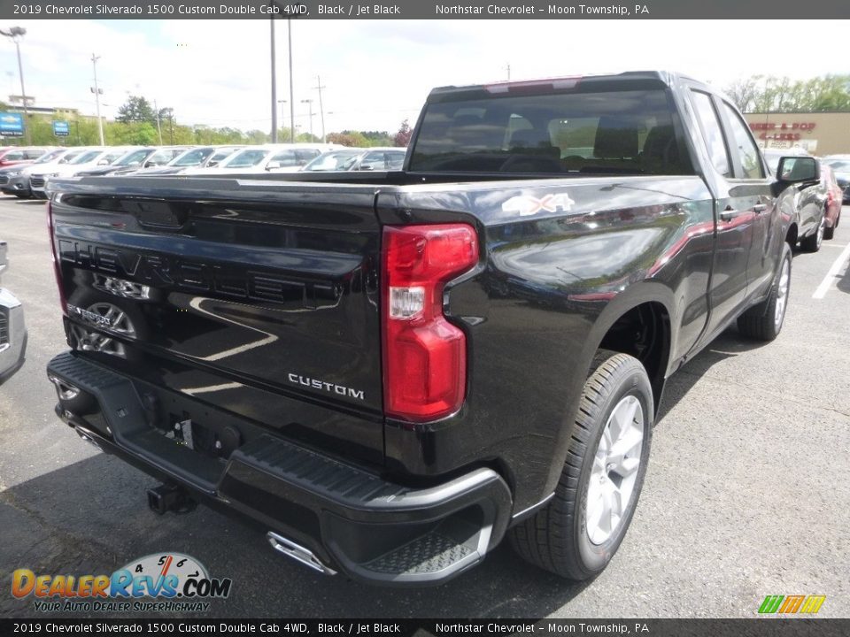 2019 Chevrolet Silverado 1500 Custom Double Cab 4WD Black / Jet Black Photo #6