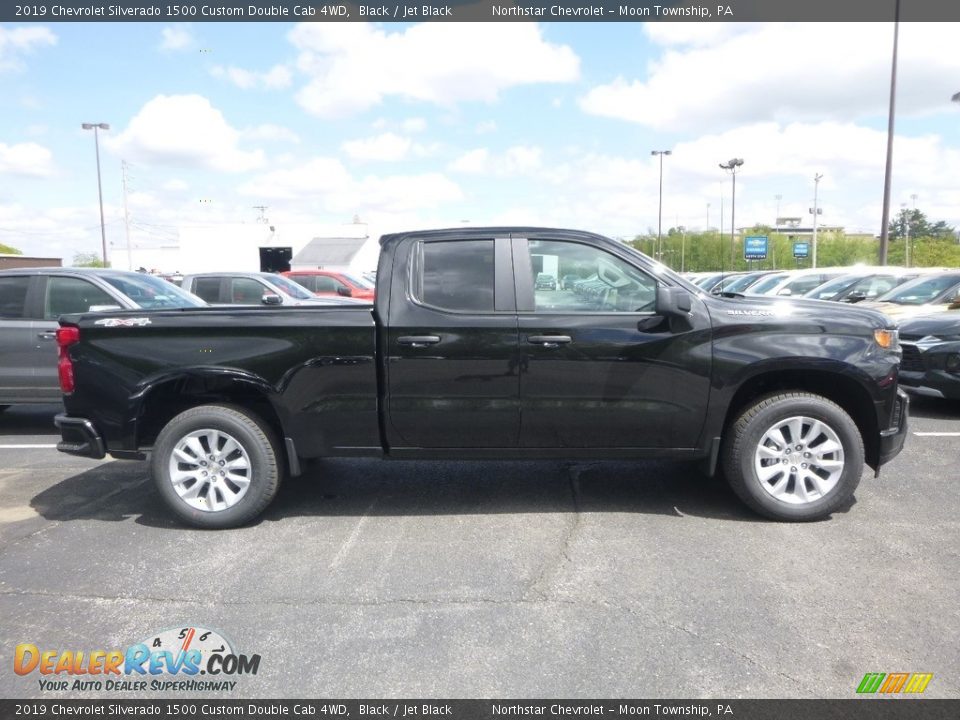 2019 Chevrolet Silverado 1500 Custom Double Cab 4WD Black / Jet Black Photo #7